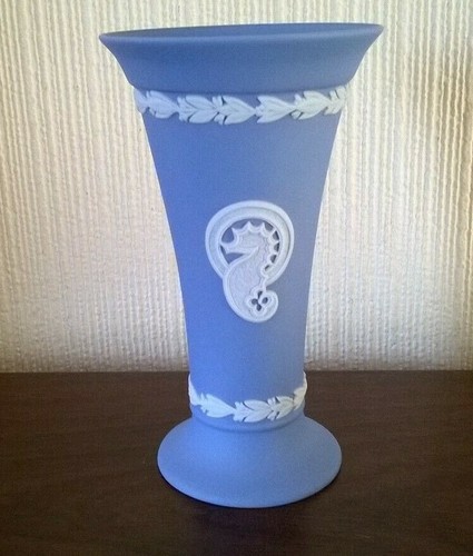Wedgwood blue jasper ware - blue,