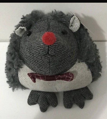 Langs grey white hedgehog - &,