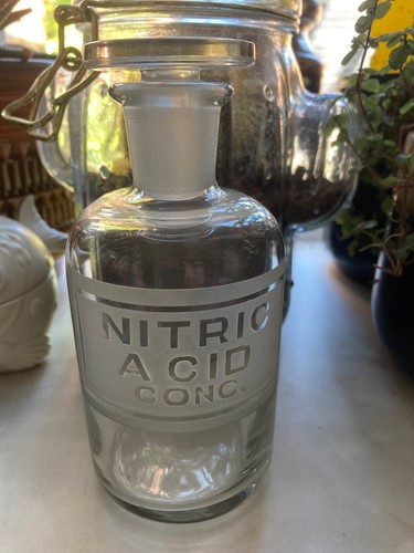 Antique apothocary chemist - antique, /