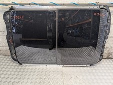 MG HS PANORAMIC SUN ROOF