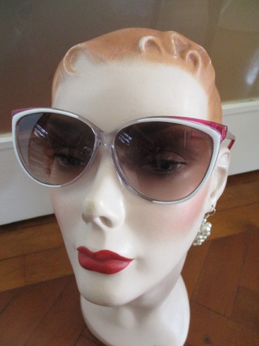 Vintage retro sun glasses