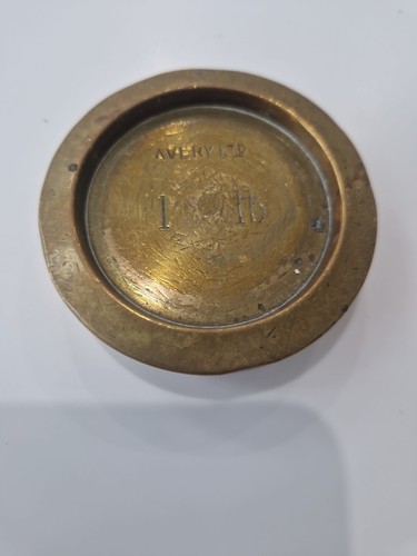 Vintage avery round brass - avery,