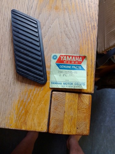 Yamaha rd125a side panel - rd125a/b,