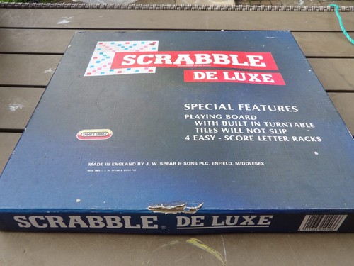 1983 scrabble deluxe raised - deluxe,