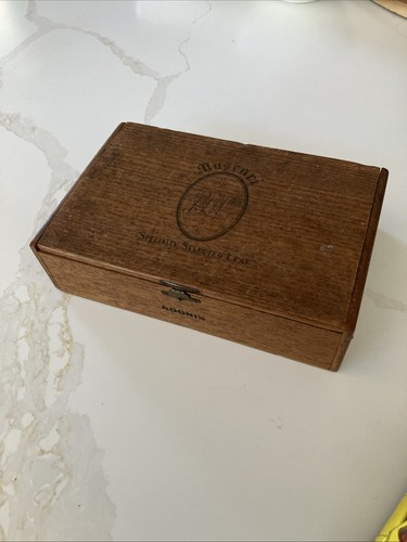 Vintage cigar box pjw and - cigar,