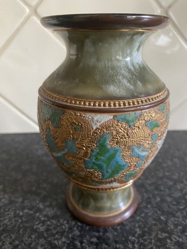 Antique royal doulton - antique,