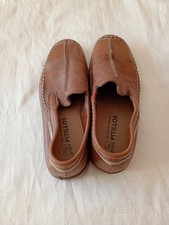 PITILLOS Unisex Brown Leather slip on shoes with built in  air system, size 40.
