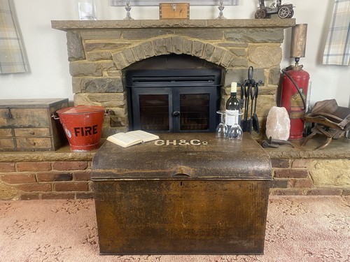 Old antique metal - metal, steamer