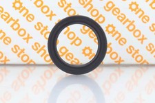 BMW E21, E30, E28 E34 GEARBOX SHAFT OIL SEAL 23121205340, 23121205342