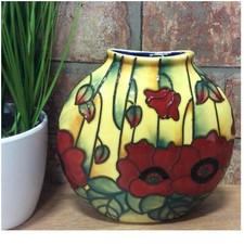 Old Tupton Ware Poppy Small 6"