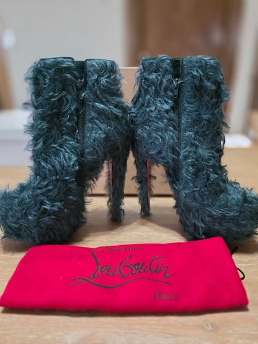New rare christian louboutin - christian,
