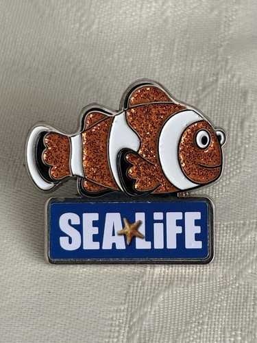 Pin badge sea life - badge,