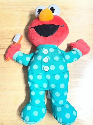 Hasbro sesame street - sesame, brushy