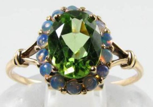 9ct gold peridot opal - 9ct, art