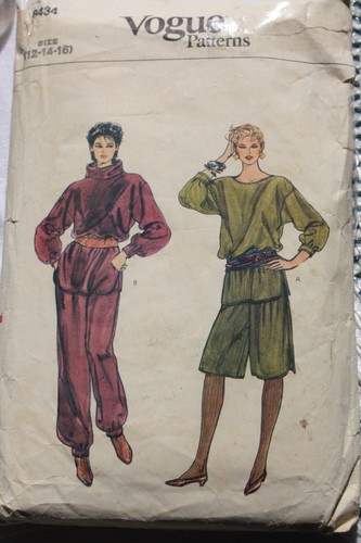 Vogue vintage sewing pattern - vogue,