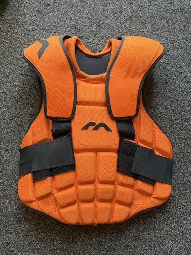 Mercian medium chest hockey - medium,