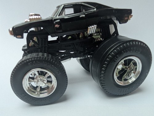 Monster jam hot - jam,