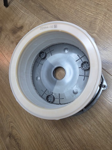 Genuine dyson dc28 - genuine,