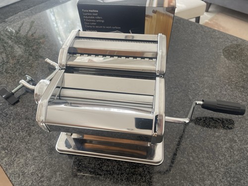 Pasta maker machine john - maker,