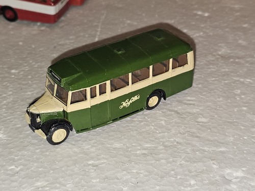 Little bus company norfolks - little,