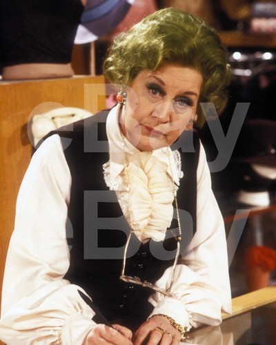 Are you being served - being, (tv)