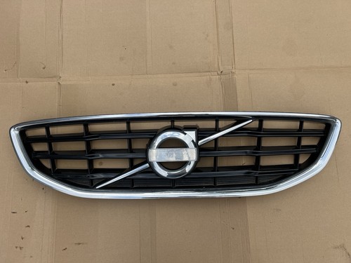 Volvo v40 design lux nav - volvo, r-design