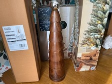 George Home wooden tree bnib