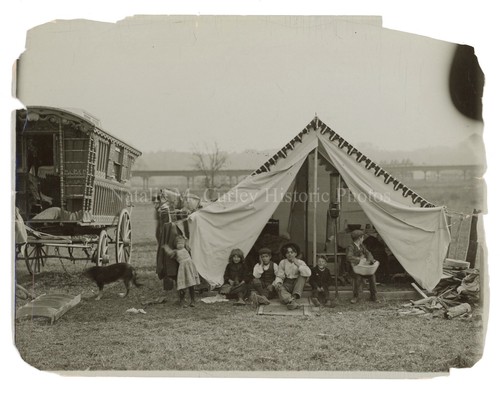 1900s romani gypsy vardo - /,