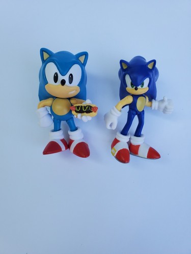 Sonic the hedgehog figure - figure, lot