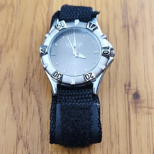 Guinness quartz analogue grey - quartz,