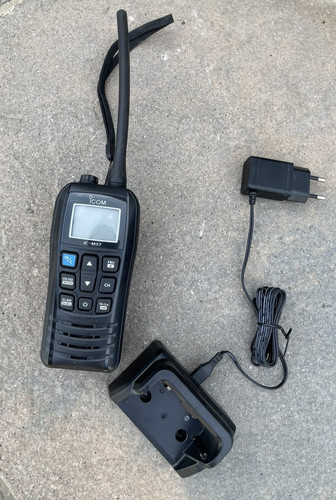 Icom m37 marine transceiver - ic-m37,
