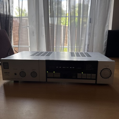 Akai vintage stereo - akai, am-u2