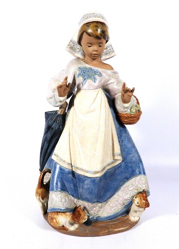 Large vintage nao lladro - large,