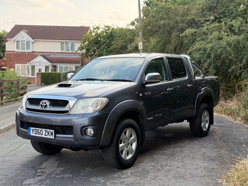 2010 toyota hilux - 2010,