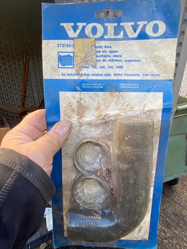Volvo lower hose b20 - volvo,