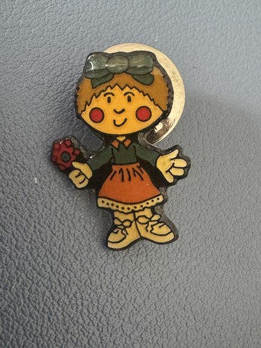 The magic roundabout pin badge - pin,