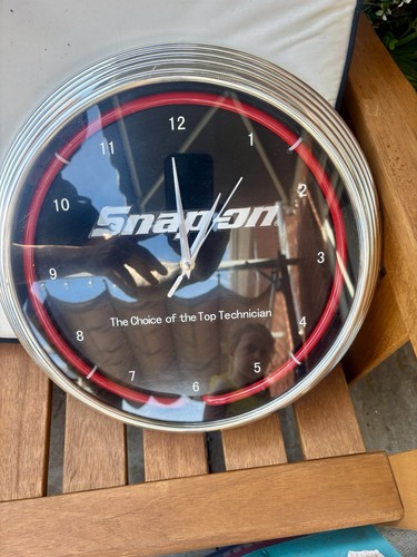 Snap neon wall clock rare - snap, on