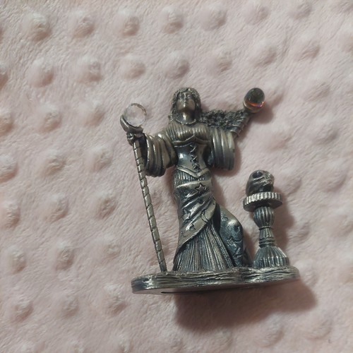 Myth and magic - tudor, mint