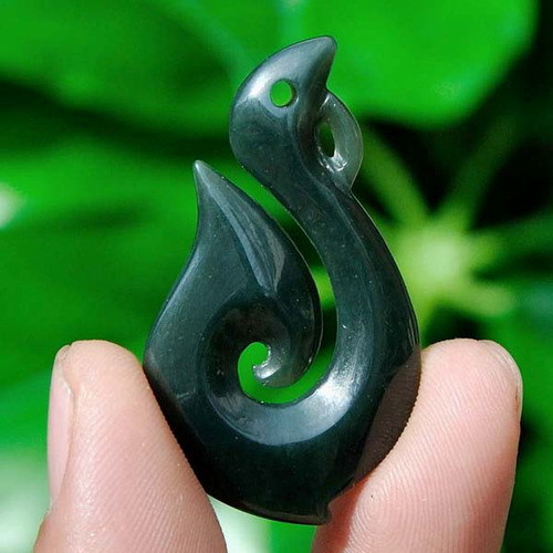 Natural jade nephrite maori - jade,