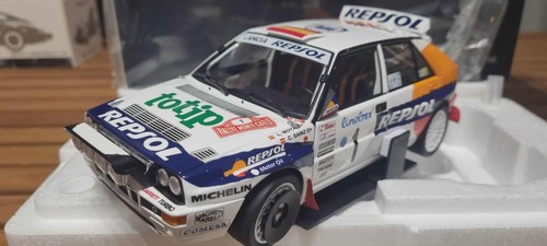 Kyosho lancia delta hf - 1/18,