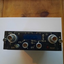 Vintage Aircraft UHF Radio
