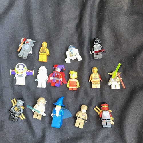 Lego minifigures bundle - lego,