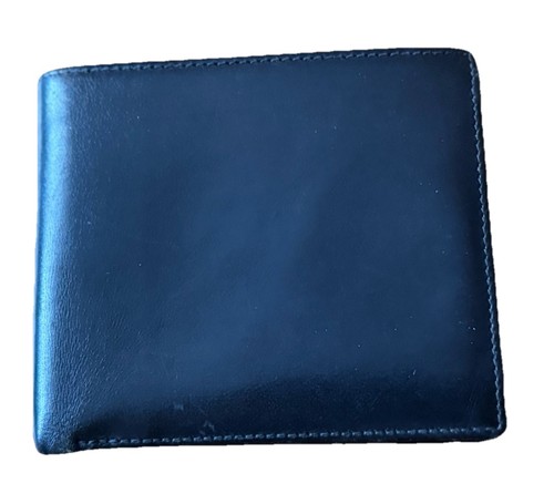 Launer royal warrant - launer,