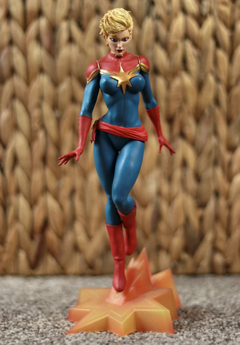Marvel diamond select - marvel,