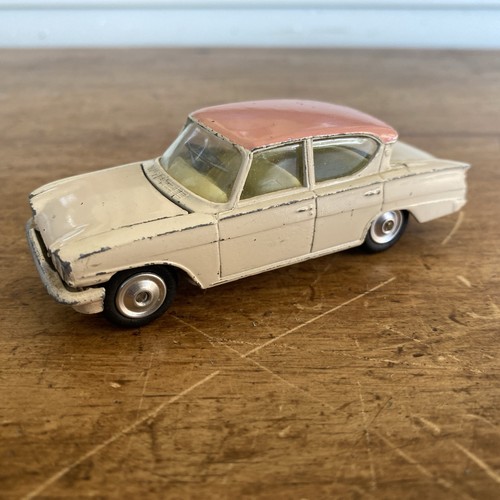 Corgi toys 234 ford - ford, consul