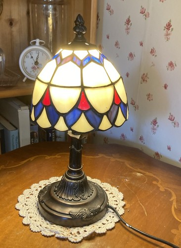 Tiffany style floral - tiffany, stained
