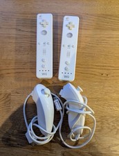 2x Official Nintendo Wii