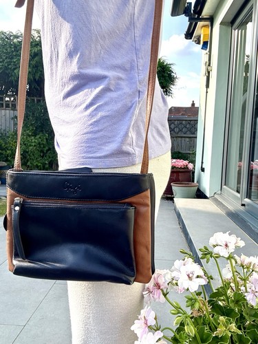 Gigi navy blue and brown - gigi,