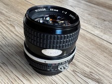 Nikon AI Nikkor 85mm F/2