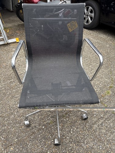 Vitra charles eames ea108 - eames,